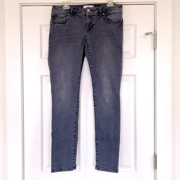 CAbi Denim - Cabi, Slim Boyfriend, size 6, EUC